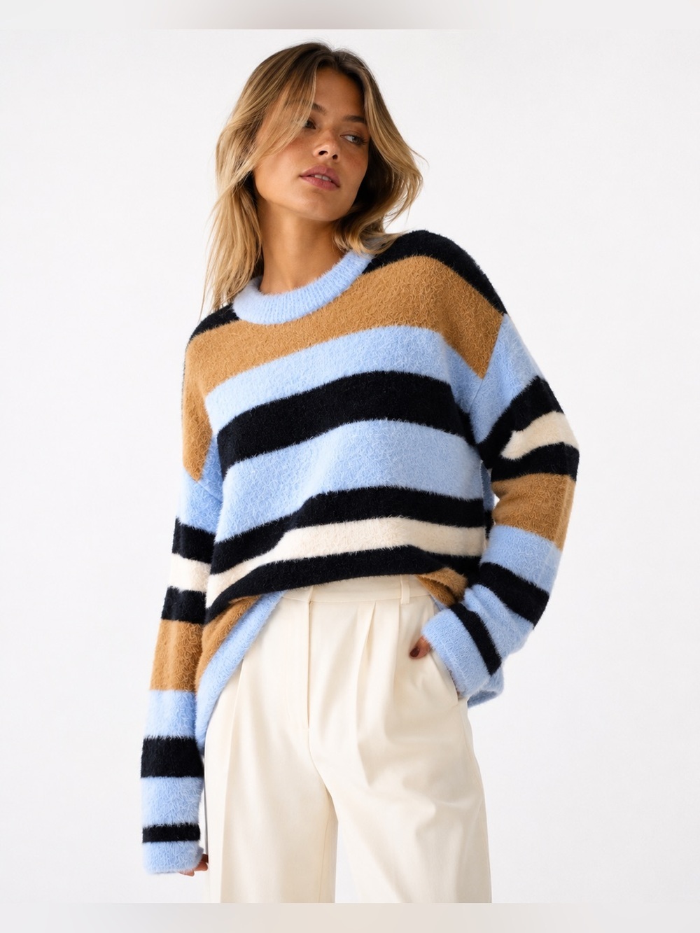 Wonderly Fuzzy Striped Sweater Large NWT Blue Camel Eyelash Knit Cozy Pullover